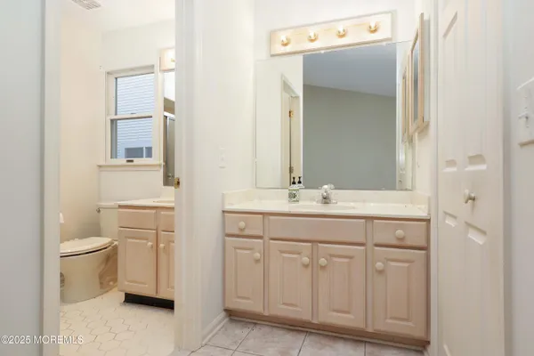 $405,000 | 1665 Goldspire Road, Toms River, NJ 08755