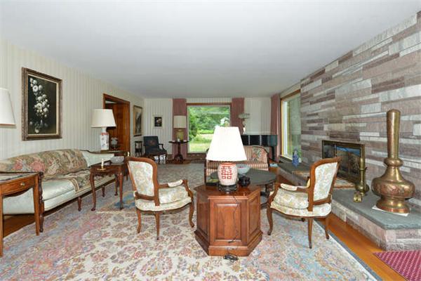478 Lexington Road Concord, MA 01742 - Photo 2 of 9