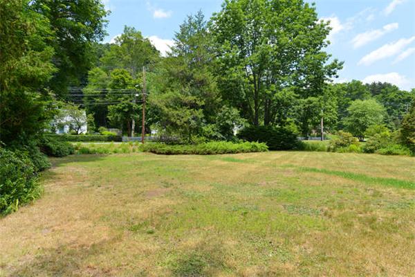 478 Lexington Road Concord, MA 01742 - Photo 8 of 9
