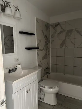 $163,900 | 828 North Chenango Street, Angleton, TX 77515