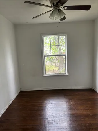 $163,900 | 828 North Chenango Street, Angleton, TX 77515