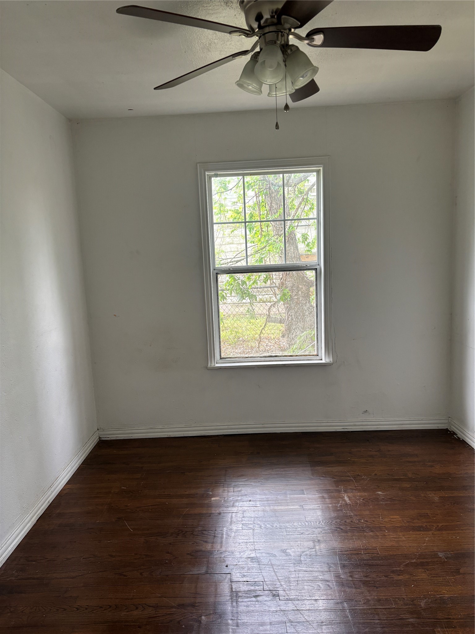 828 North Chenango Street Angleton, TX 77515 - Photo 10 of 17