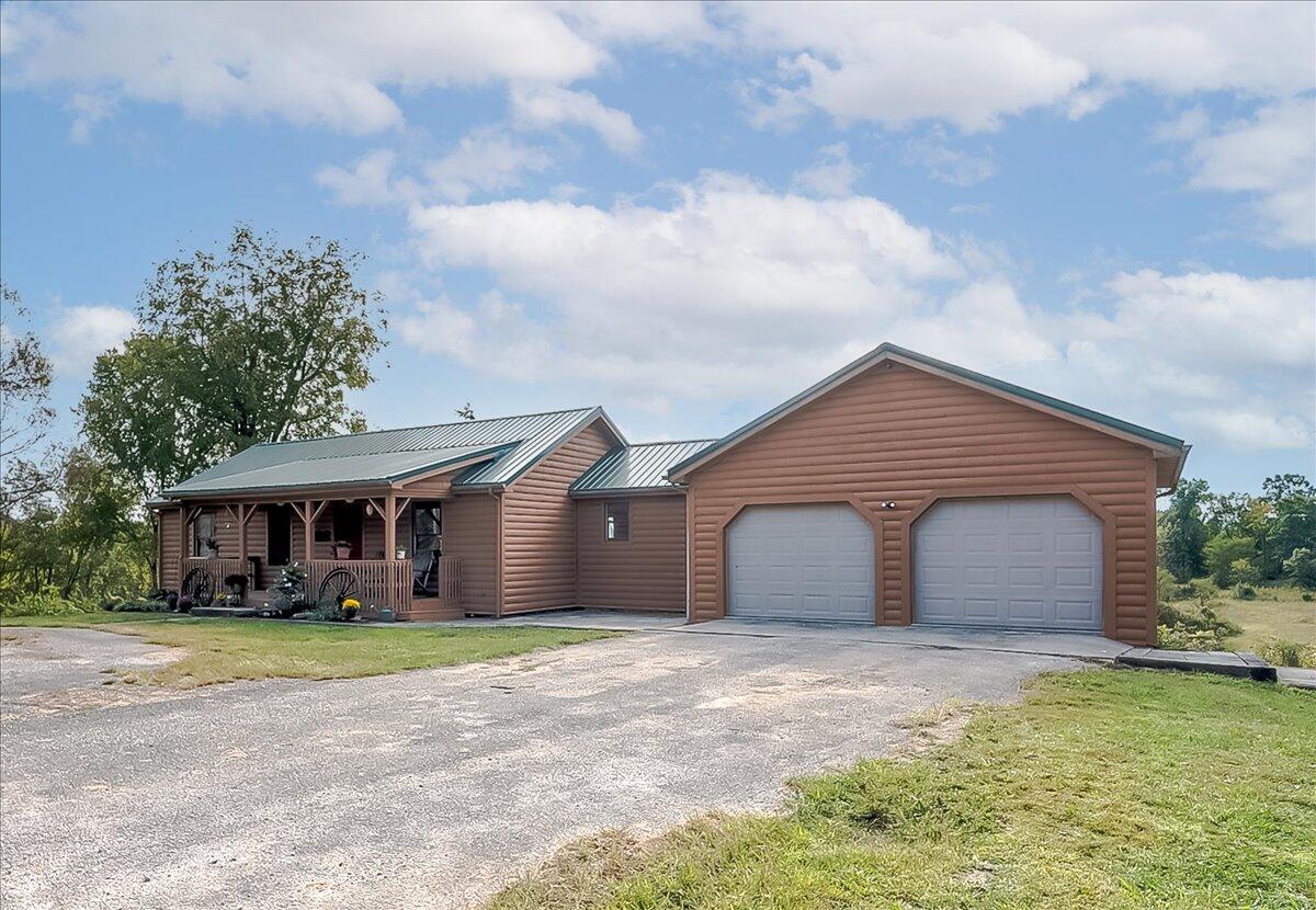 3095 Flat Creek Road Frankfort, KY 40601 - Photo 2 of 71 02-1-2