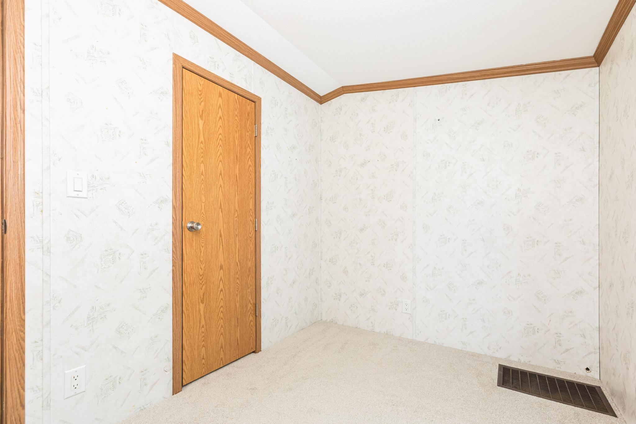 27 Melrose Drive Rochester, NH 03868 - Photo 15 of 36