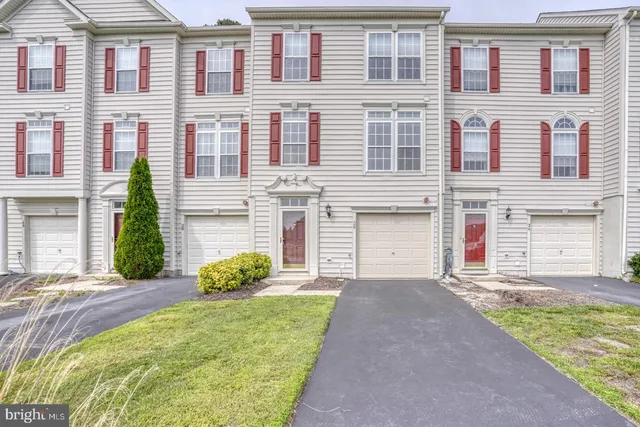 $395,000 | 36 John Hall Drive, Ocean View, DE 19970