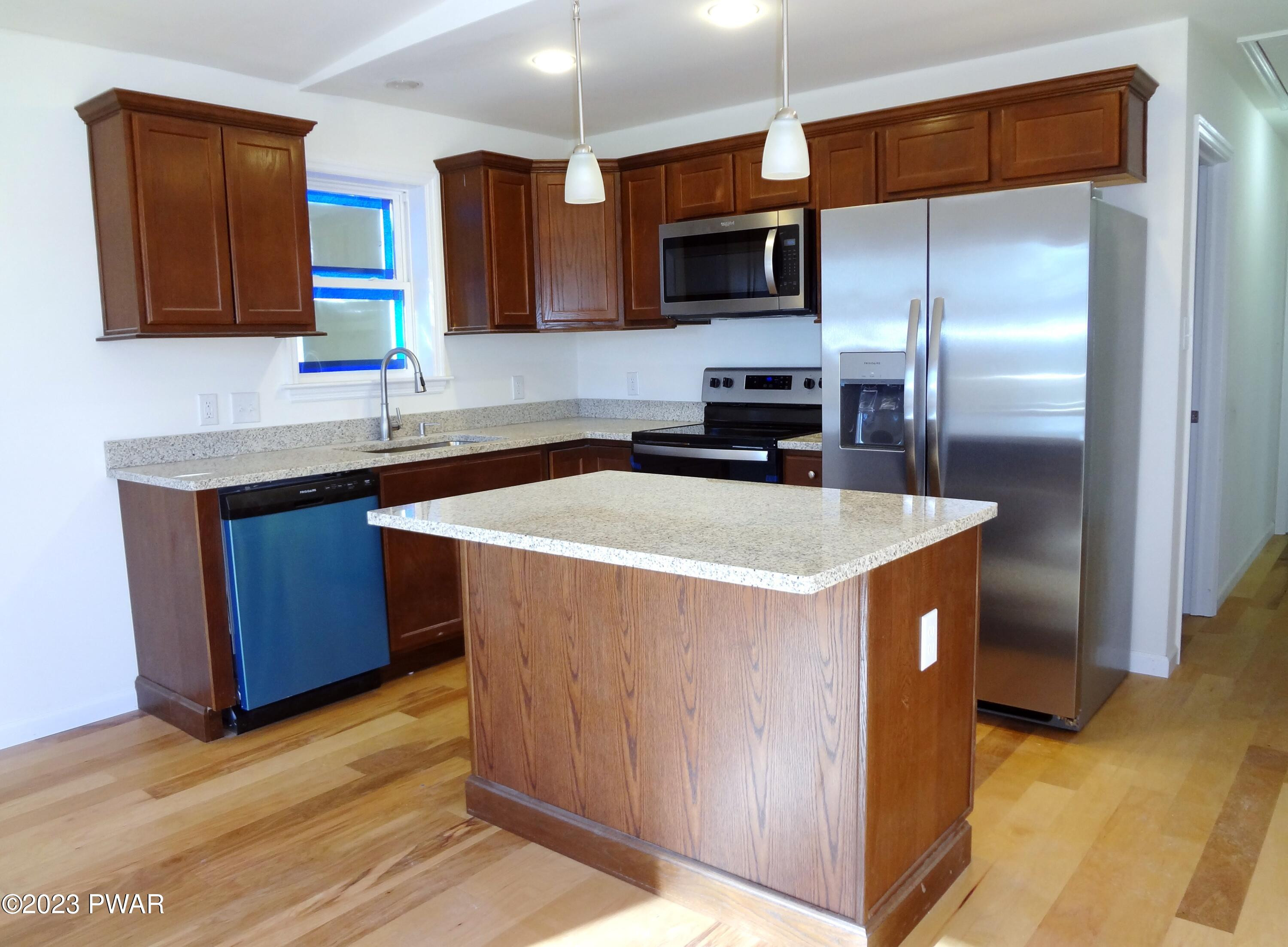 939 Hibernation Road Lake Ariel, PA 18436 - Photo 9 of 44