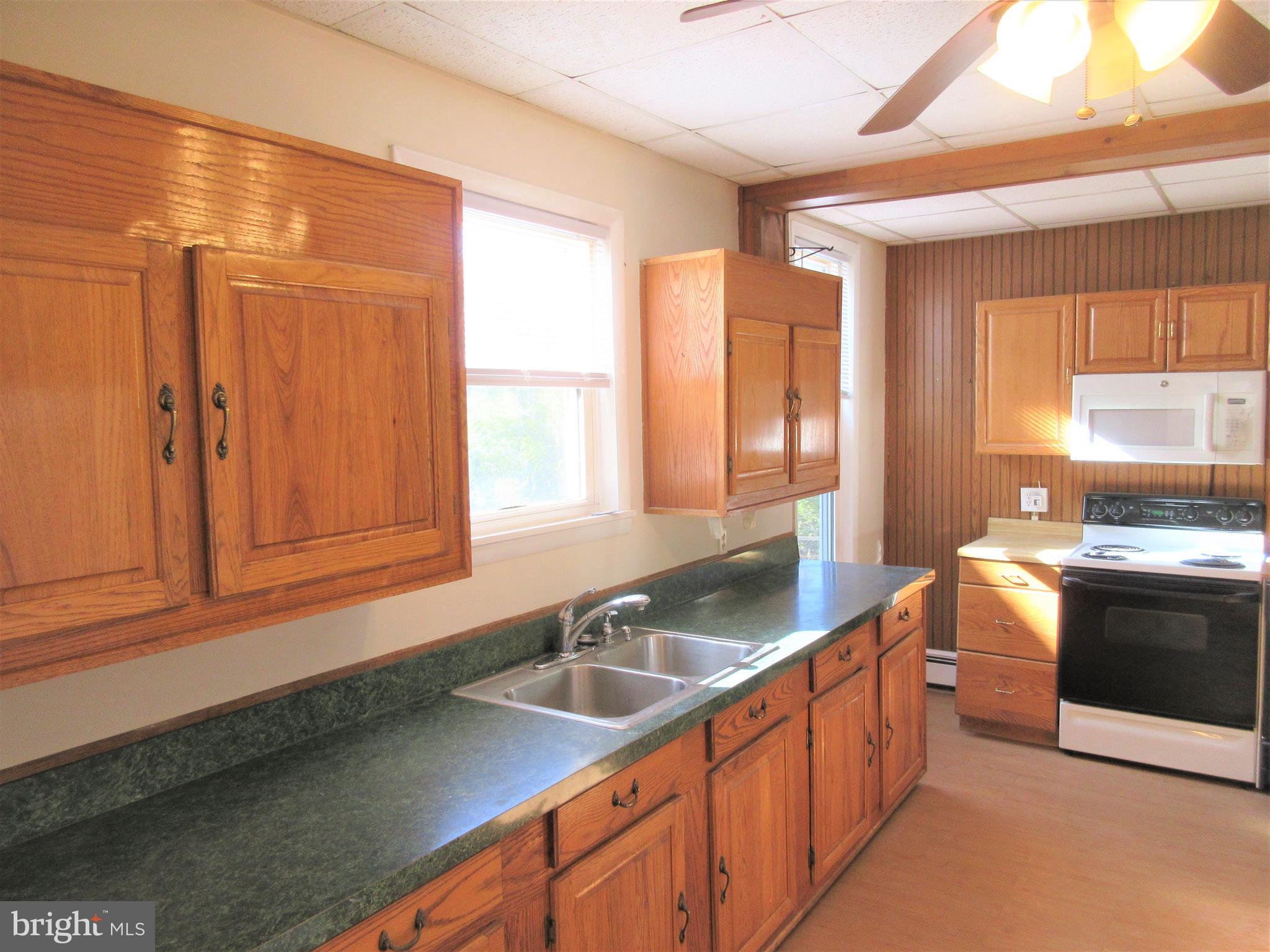 1909 Craley Road Windsor, PA 17366 - Photo 6 of 16 Kitchen