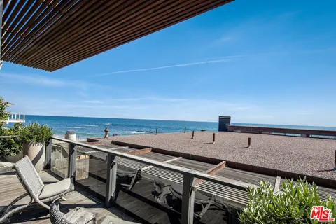 $11,000,000 | 24956 Malibu Road, Malibu, CA 90265