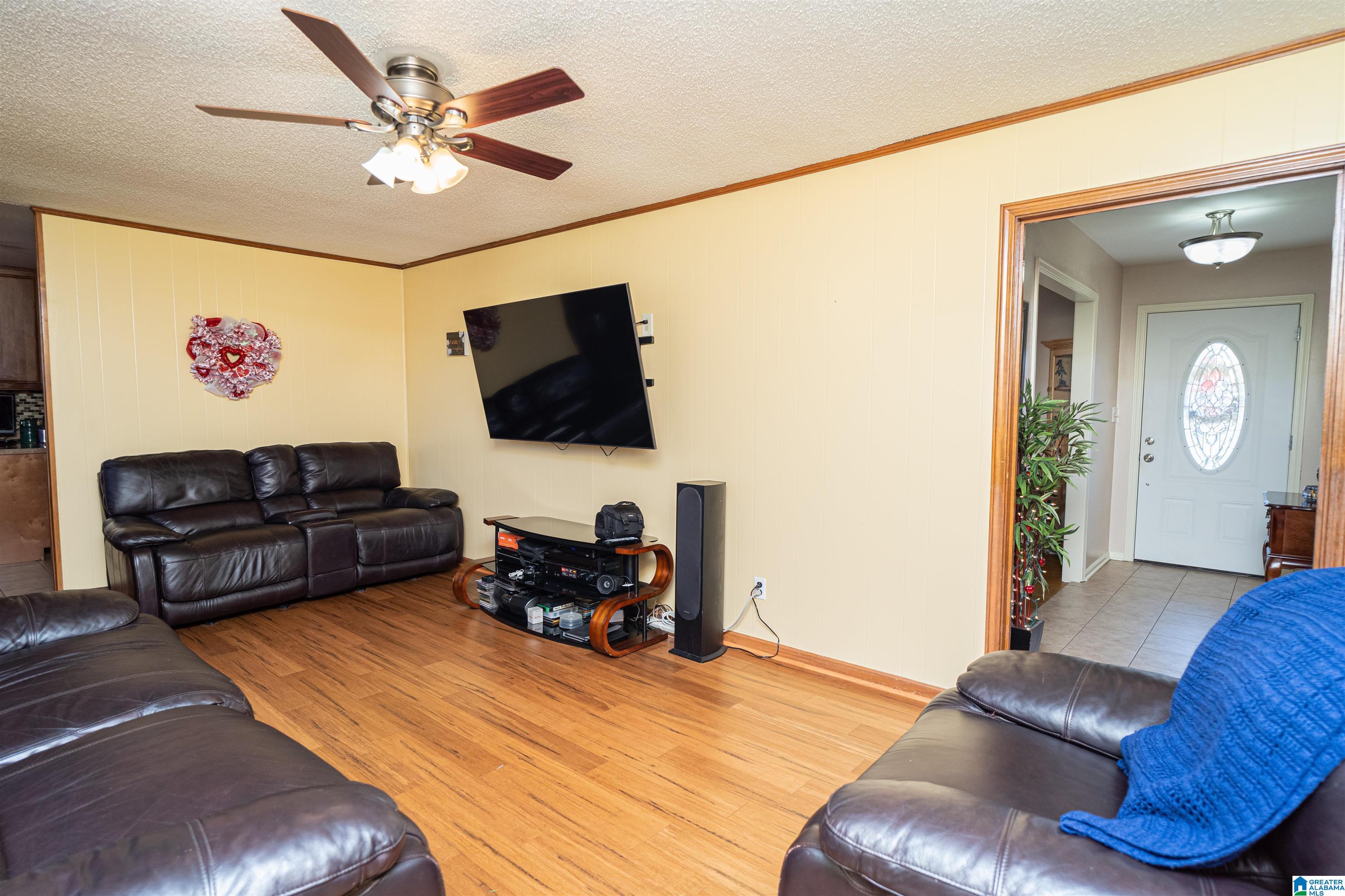 981 Ridgewood Circle Birmingham, AL 35235 - Photo 9 of 20