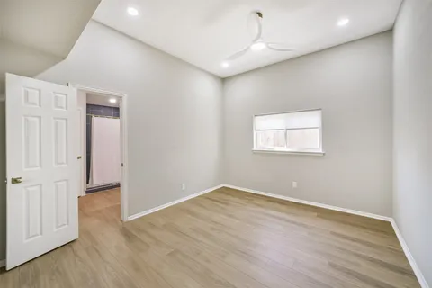 $270,000 | 10826 Thorncliff Drive, Humble, TX 77396