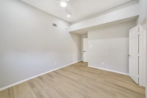 $270,000 | 10826 Thorncliff Drive, Humble, TX 77396