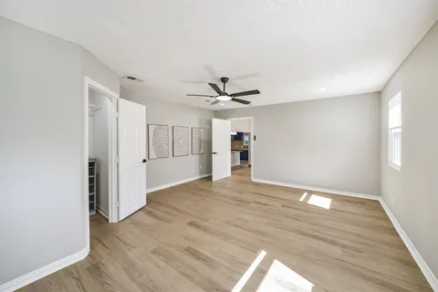 $270,000 | 10826 Thorncliff Drive, Humble, TX 77396