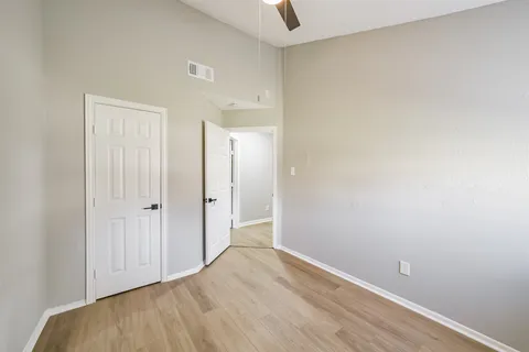 $270,000 | 10826 Thorncliff Drive, Humble, TX 77396