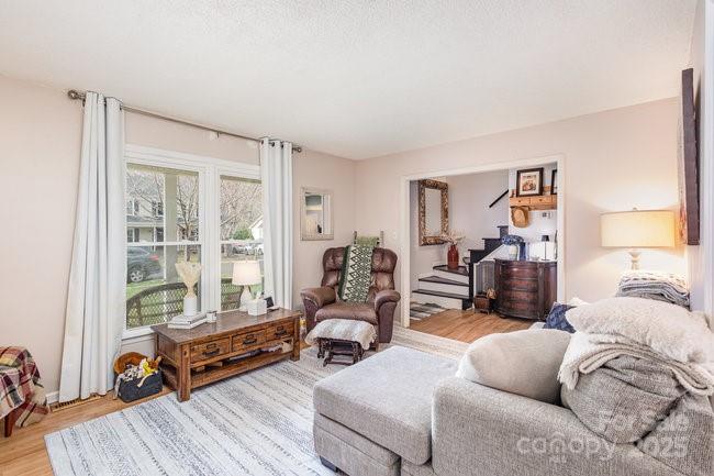 307 Matthews Crossing Matthews, NC 28105 - Photo 7 of 26