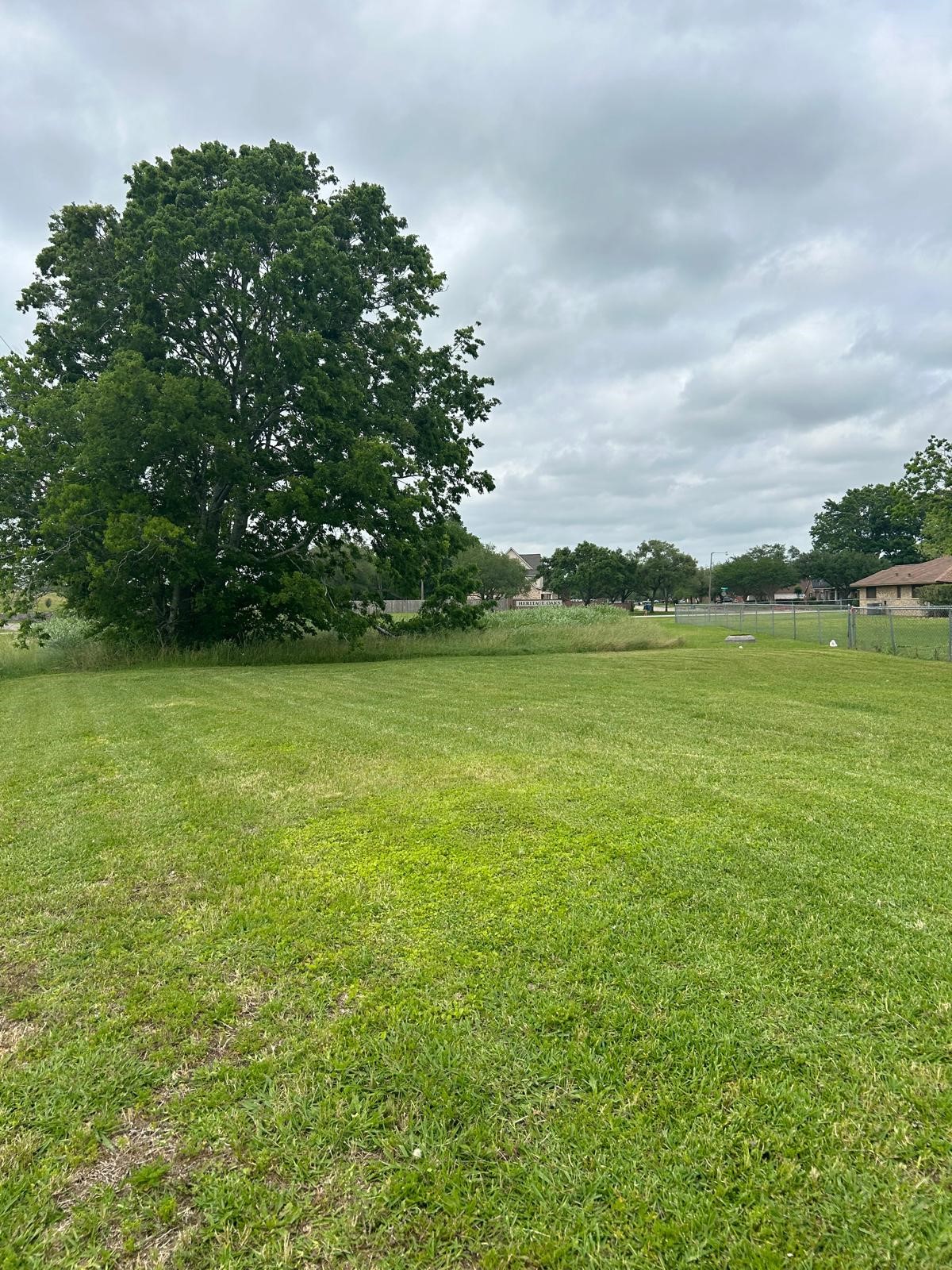 35 Tx-288 Angleton, TX 77515 - Photo 1 of 6