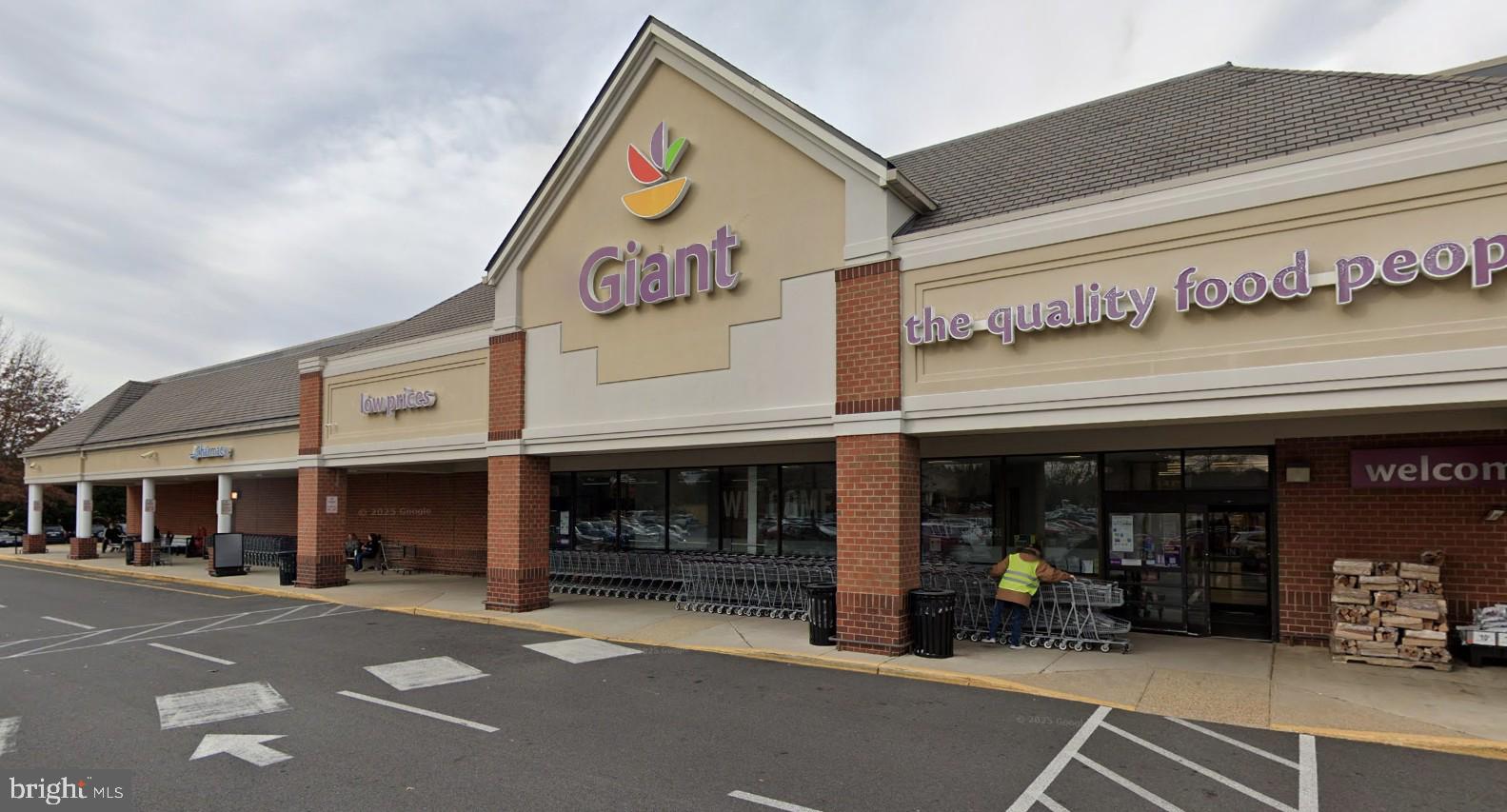 2227 Rock Creek Road Fredericksburg, VA 22407 - Photo 25 of 31 a view of a stores