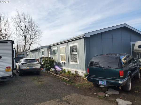 $369,000 | 2154 Marion Street Southeast, Albany, OR 97322