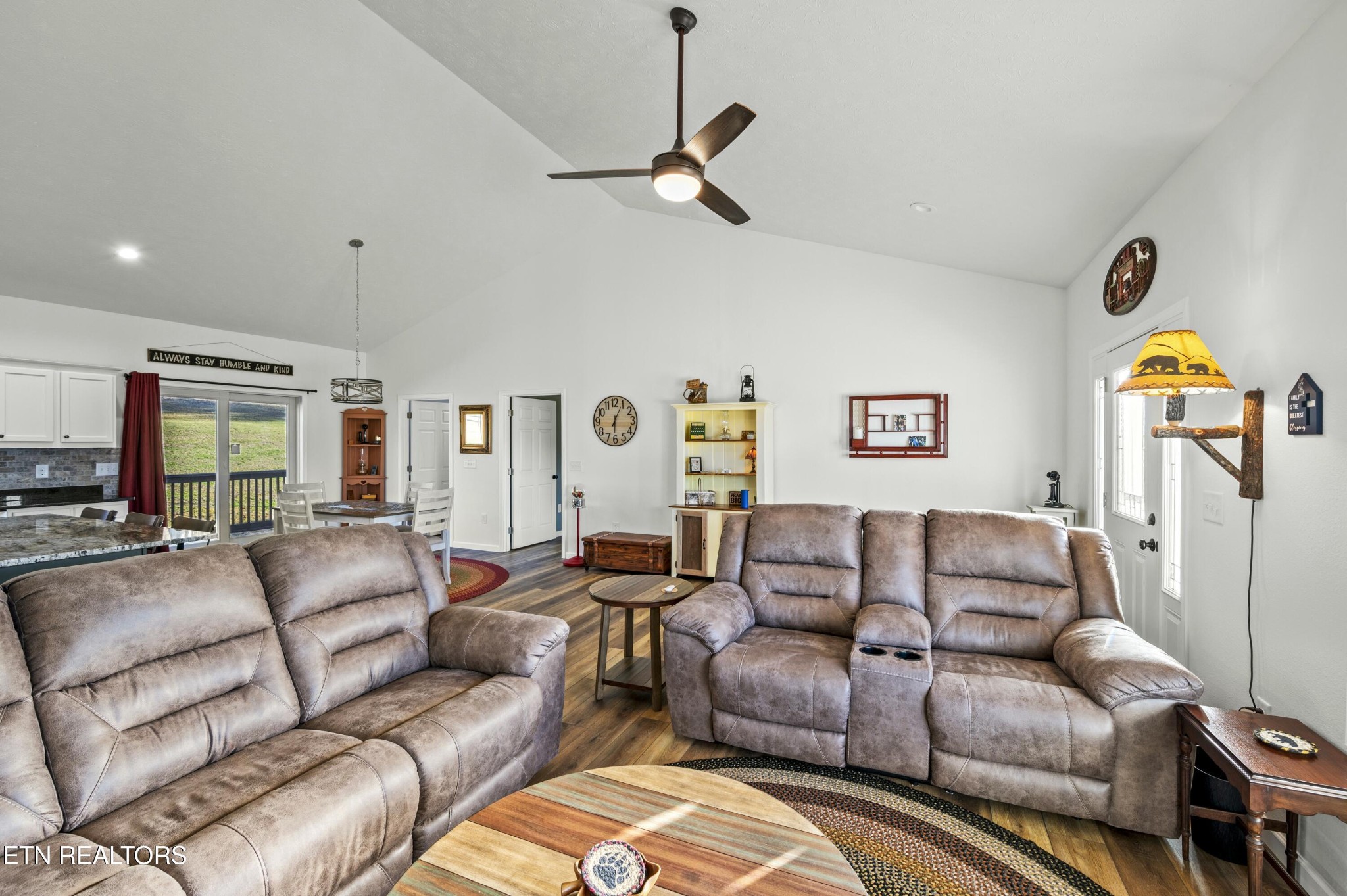 1136 Camellia Road Newport, TN 37821 - Photo 13 of 54 Gallery Image 13