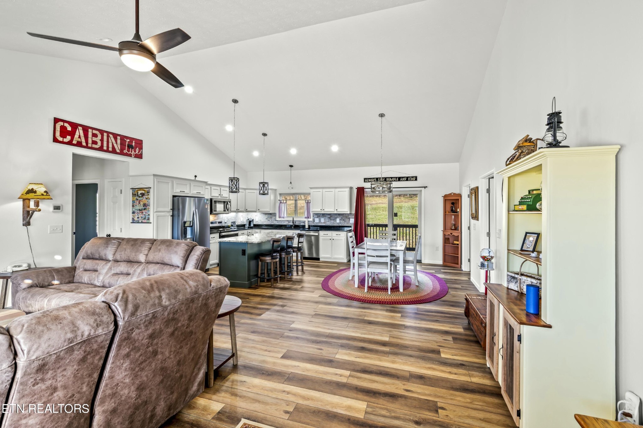 1136 Camellia Road Newport, TN 37821 - Photo 3 of 54 Gallery Image 3