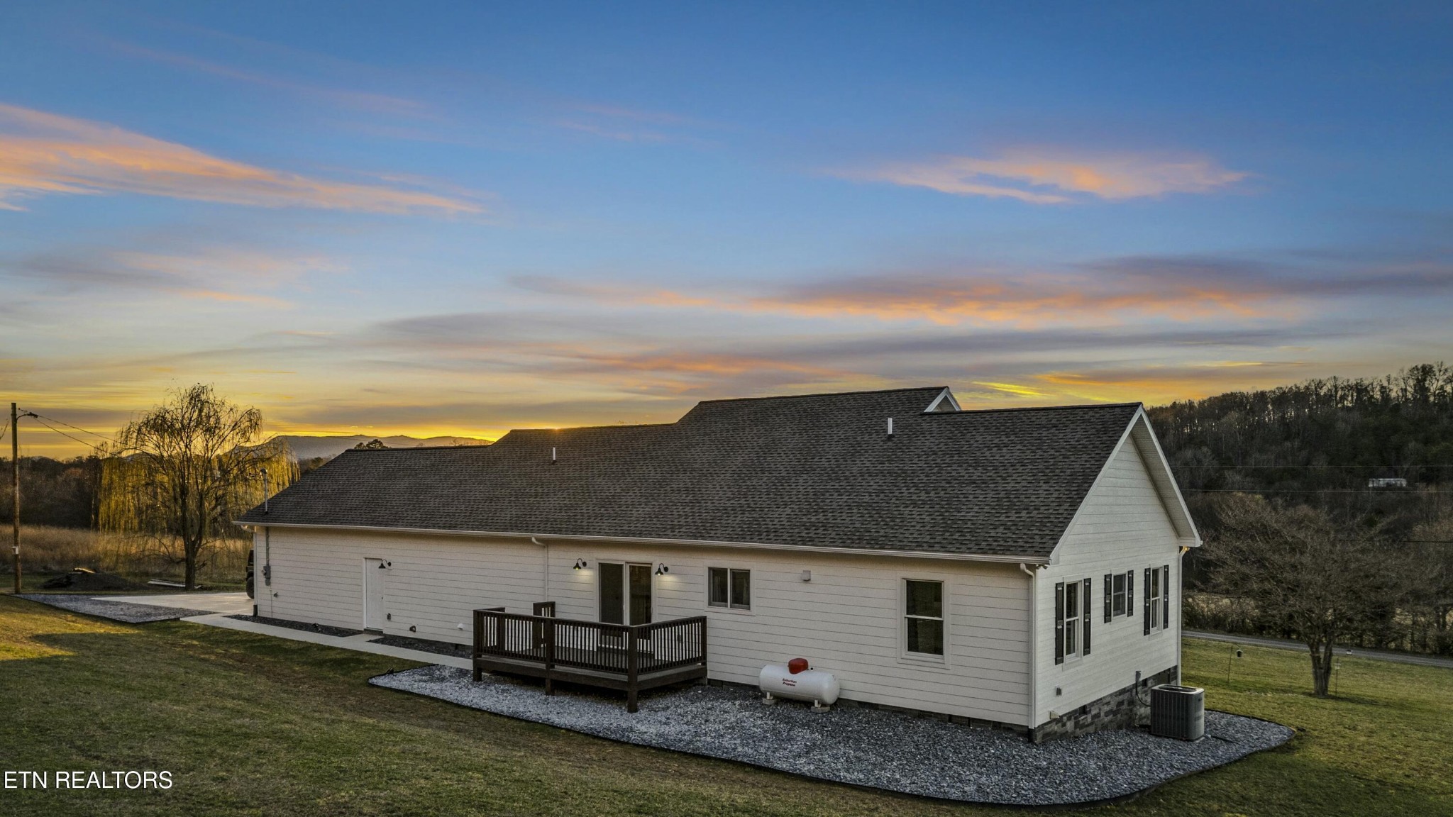 1136 Camellia Road Newport, TN 37821 - Photo 49 of 54 Gallery Image 49
