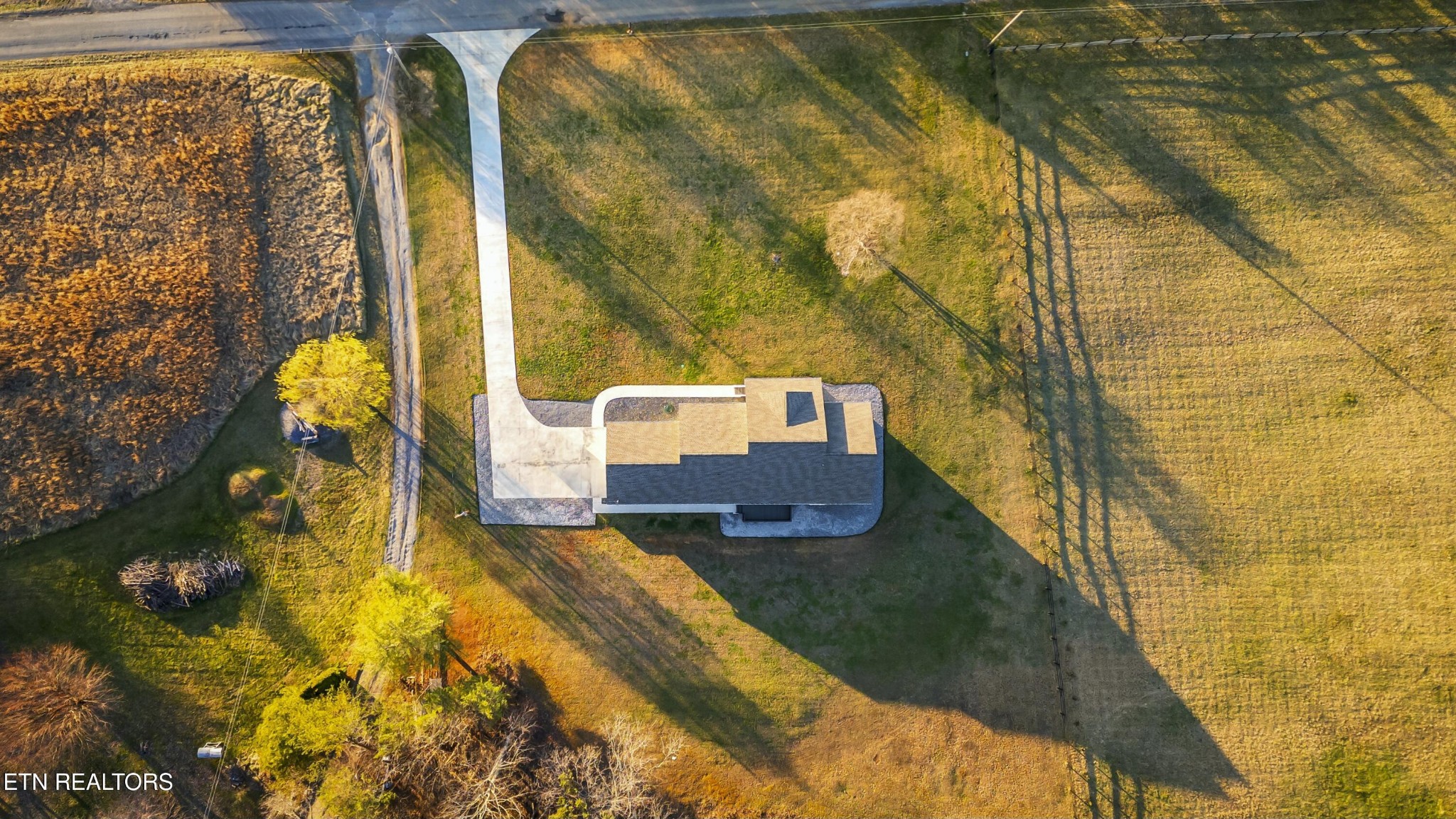 1136 Camellia Road Newport, TN 37821 - Photo 50 of 54 Gallery Image 50