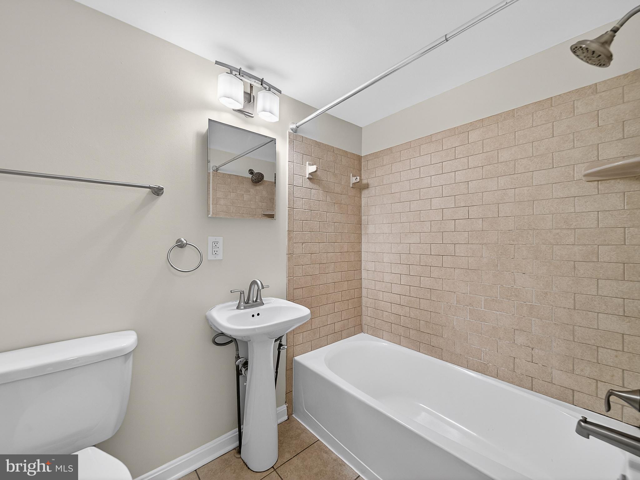 3111 Naylor Road Southeast, Unit 104 Washington, DC 20020 - Photo 8 of 25