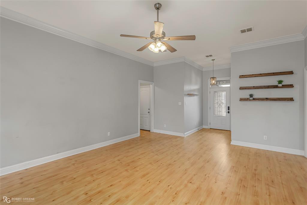 5813 Gold Crest Drive Bossier City, LA 71112 - Photo 3 of 23