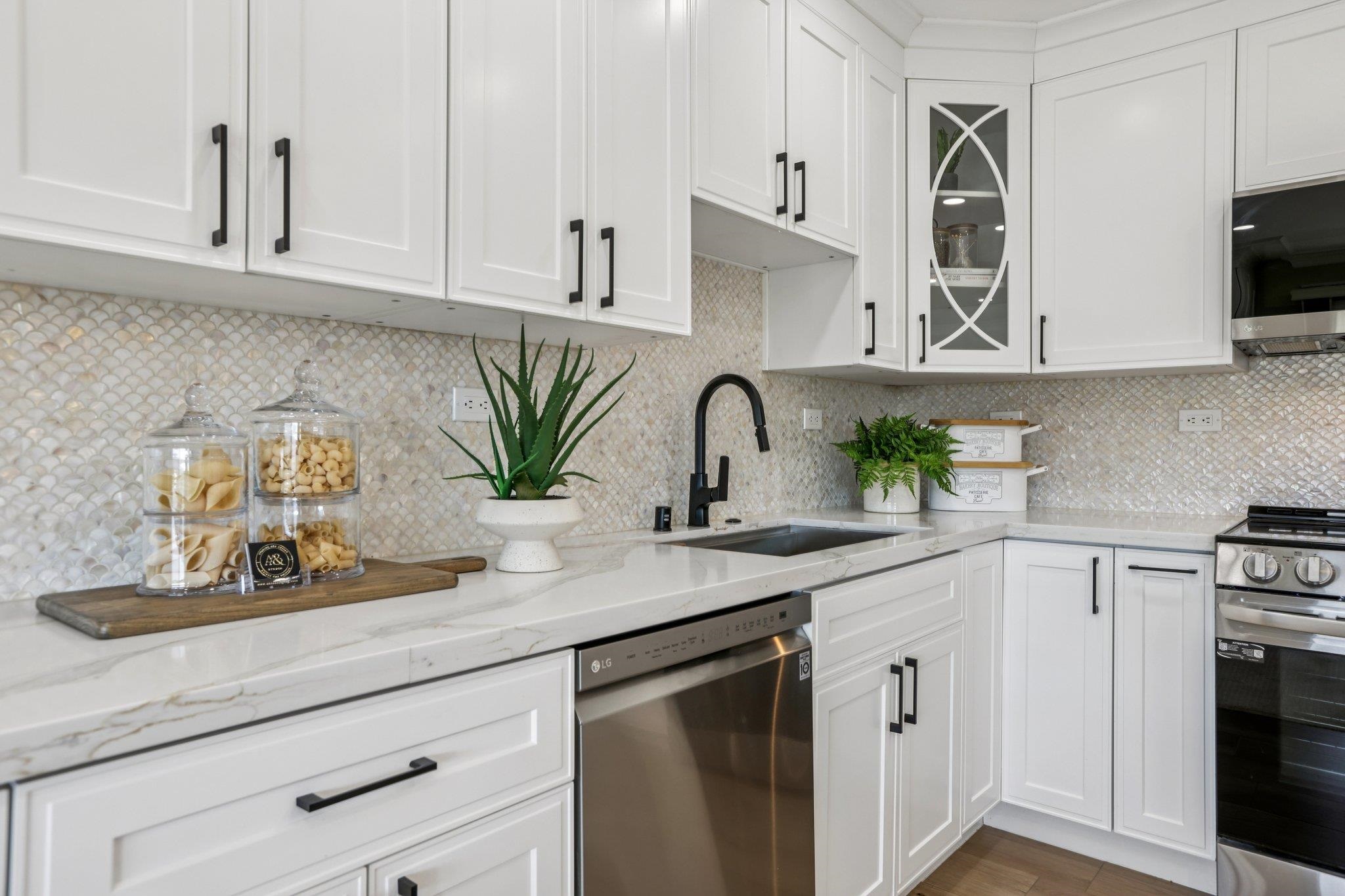 2101 Golden Rain Road, Unit 11 Walnut Creek, CA 94595 - Photo 18 of 46