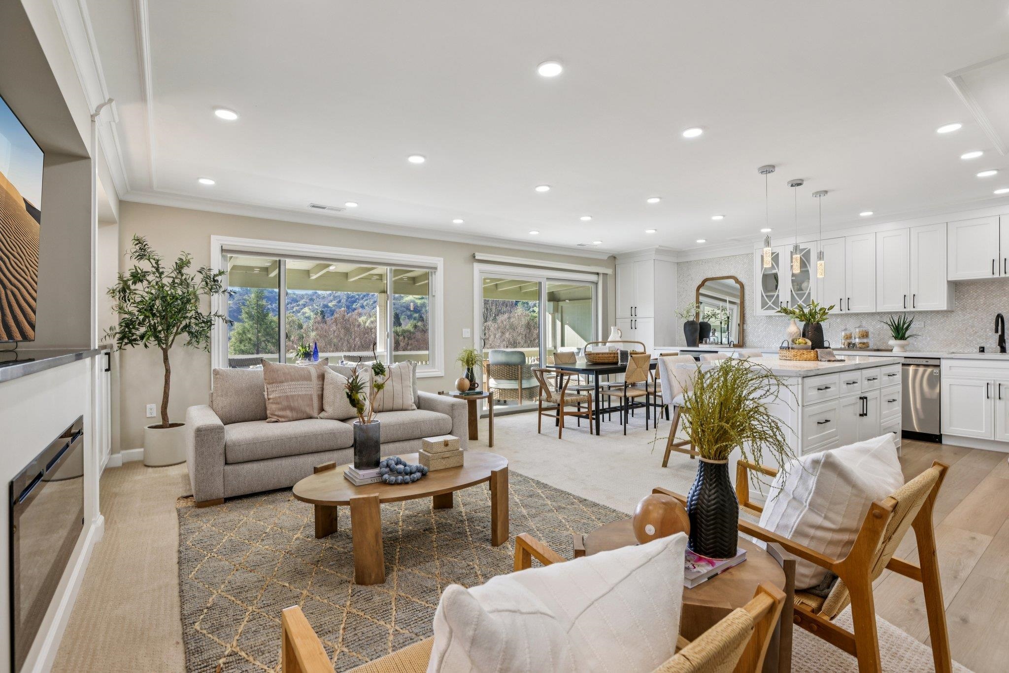 2101 Golden Rain Road, Unit 11 Walnut Creek, CA 94595 - Photo 8 of 46