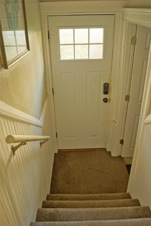 166 Raleigh Avenue, Unit 1 Pawtucket, RI 02860 - Photo 27 of 39