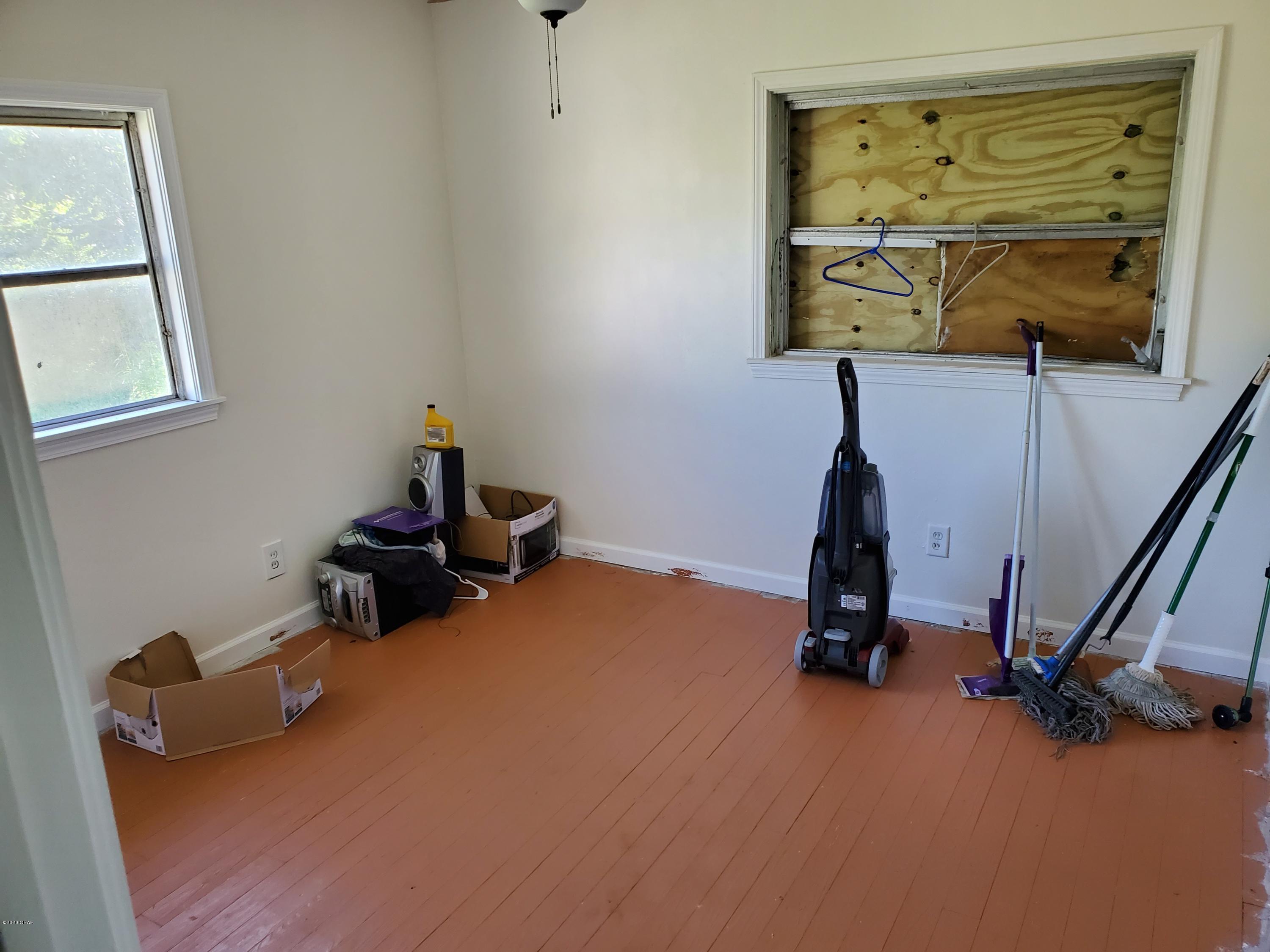 2313 McCormick Road Southport, FL 32409 - Photo 8 of 8 Gallery Image 8