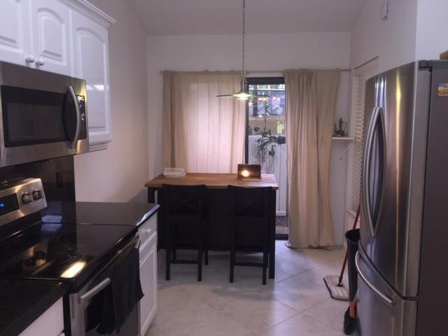 10784 Waterberry Drive Boca Raton, FL 33498 - Photo 4 of 24 Photo 4