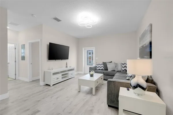 $894,000 | 223 North Peninsula Drive, Unit A & B, Daytona Beach, FL 32118