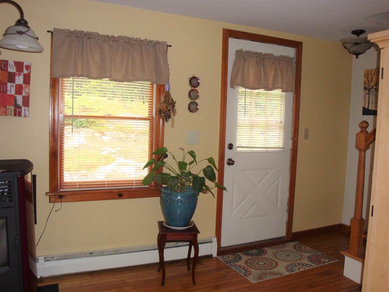 173 George Street Keene, NH 03431 - Photo 8 of 35