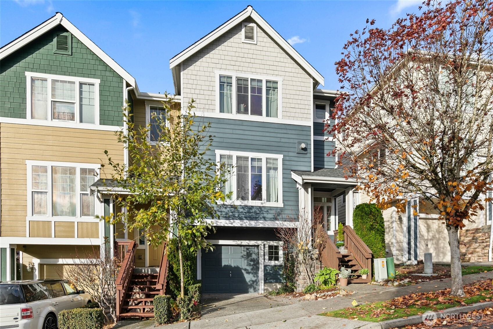 137 Maple Street Tacoma, WA 98466 - Photo 39 of 39 a front view of a house with garden