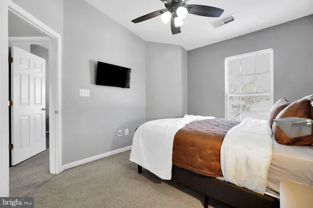 $699,900 | 303 Baish Drive Southeast, Leesburg, VA 20175