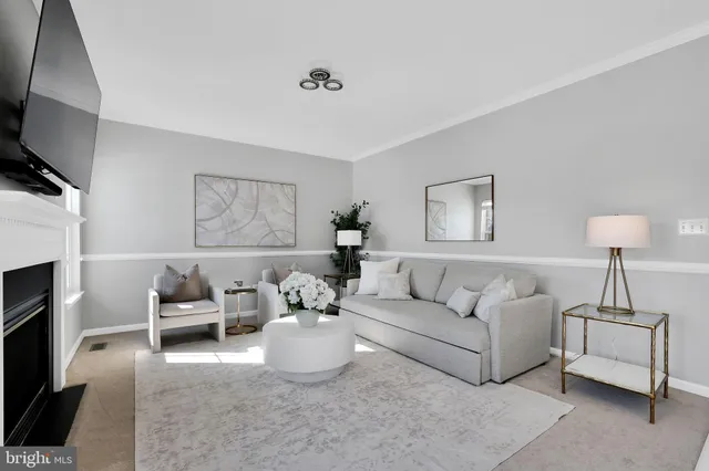 $699,900 | 303 Baish Drive Southeast, Leesburg, VA 20175