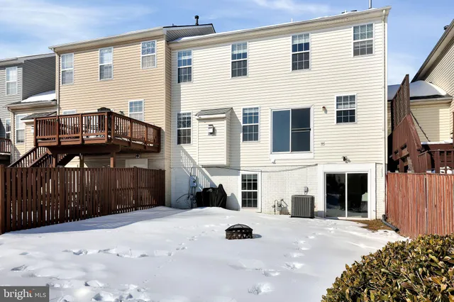 $699,900 | 303 Baish Drive Southeast, Leesburg, VA 20175