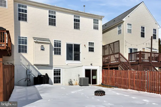 $699,900 | 303 Baish Drive Southeast, Leesburg, VA 20175