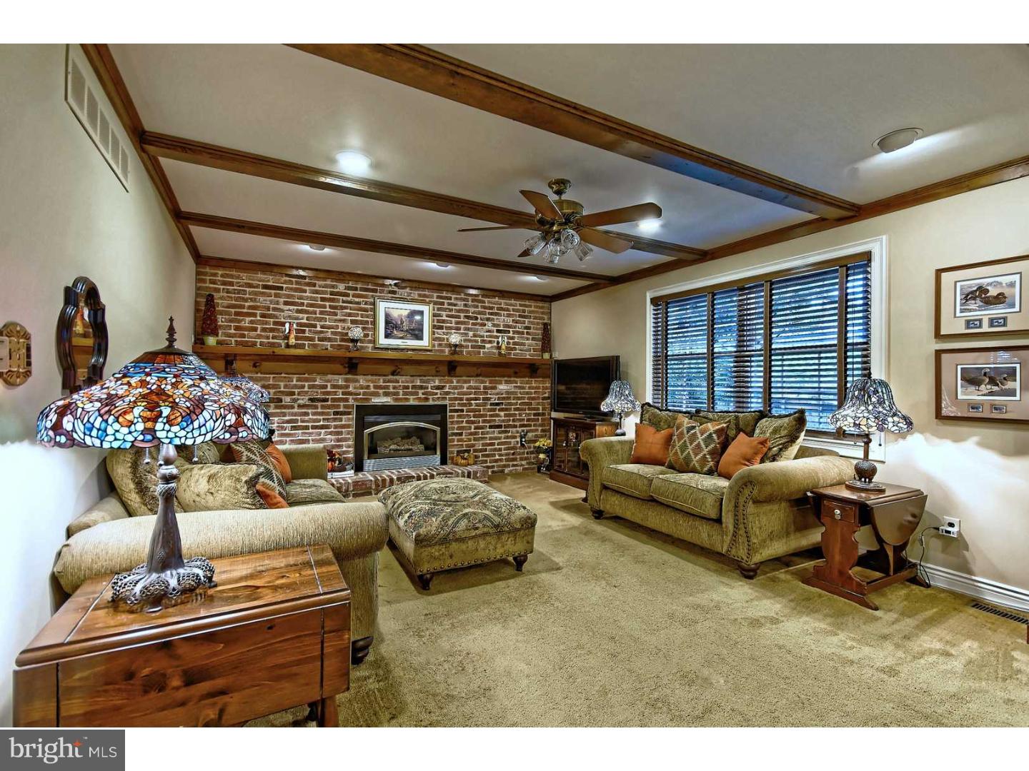 36 Nottingham Road Marlton, NJ 08053 - Photo 14 of 25 Family Room