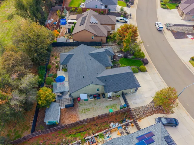 $465,000 | 20306 Mulholland Ridge Drive, Anderson, CA 96007