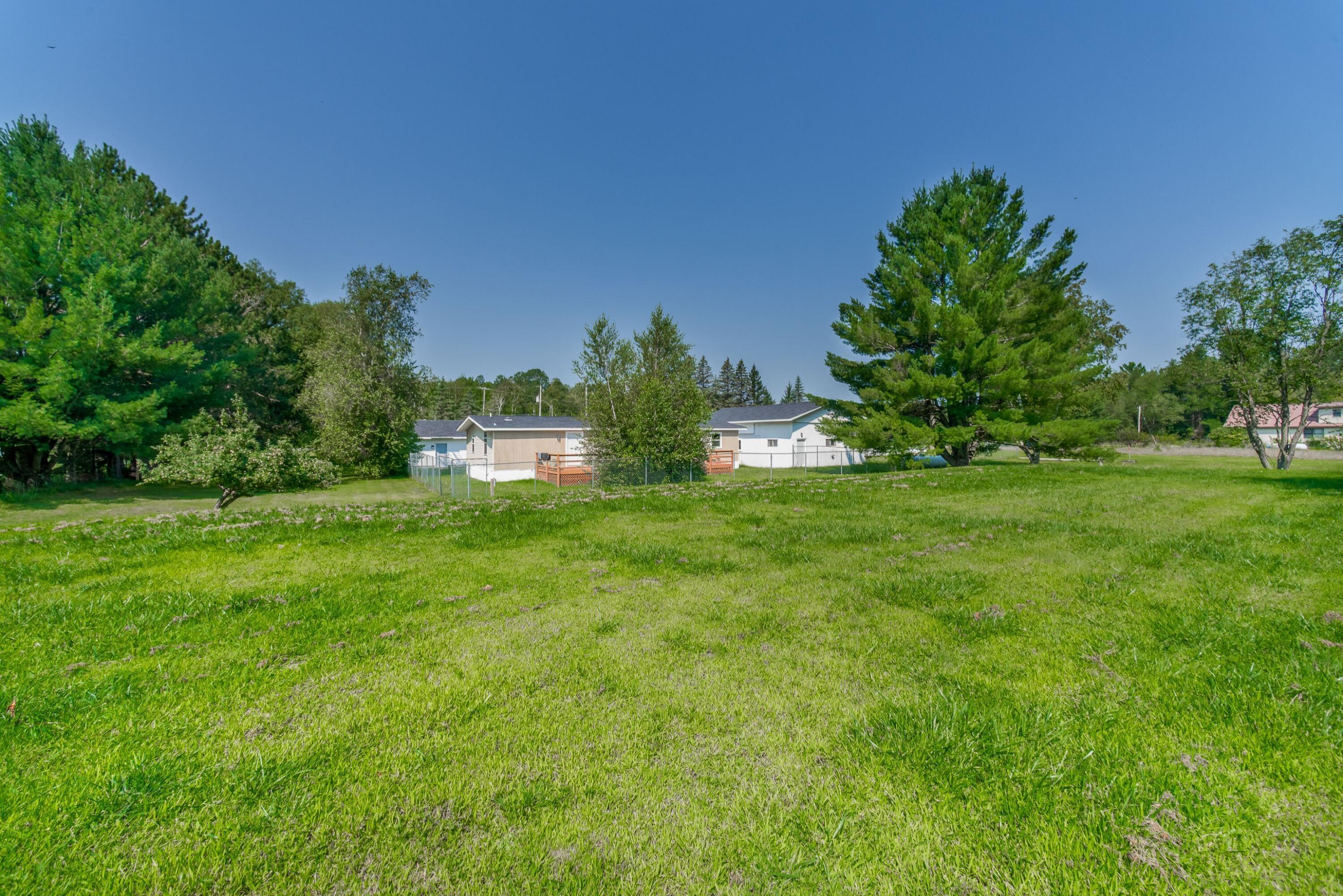 9284 Highway 35 Gladstone, MI 49837 - Photo 45 of 49 Backyard