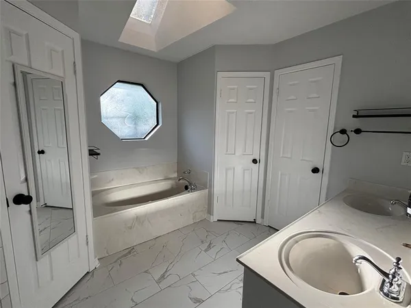 $2,000 | 9647 Amblewood Lane, Shreveport, LA 71118