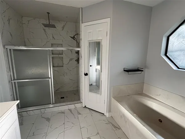 $2,000 | 9647 Amblewood Lane, Shreveport, LA 71118