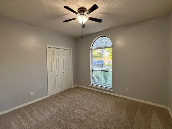 $2,000 | 9647 Amblewood Lane, Shreveport, LA 71118