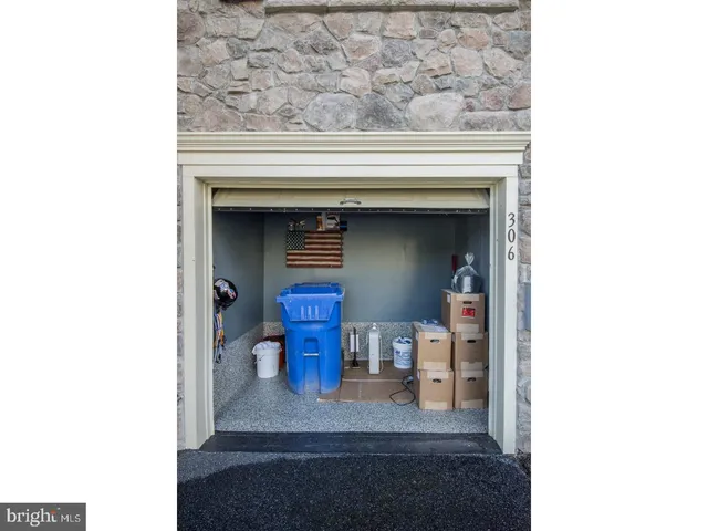 $2,800 | 306 Burnt Church Court, Media, PA 19063