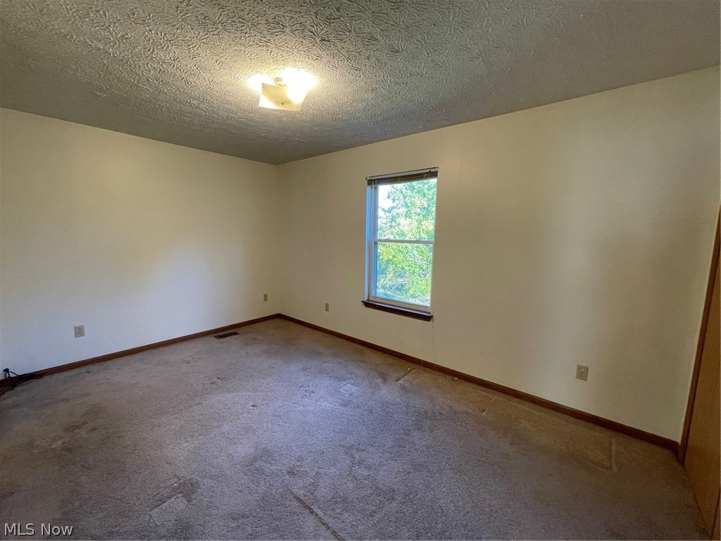 1013 Sherrick Road Southeast Canton, OH 44707 - Photo 25 of 32 Gallery Image 25