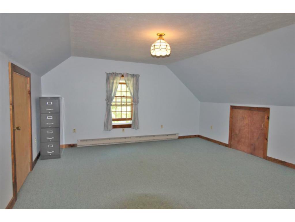 9 Bear Meadow Road Londonderry, NH 03053 - Photo 14 of 18
