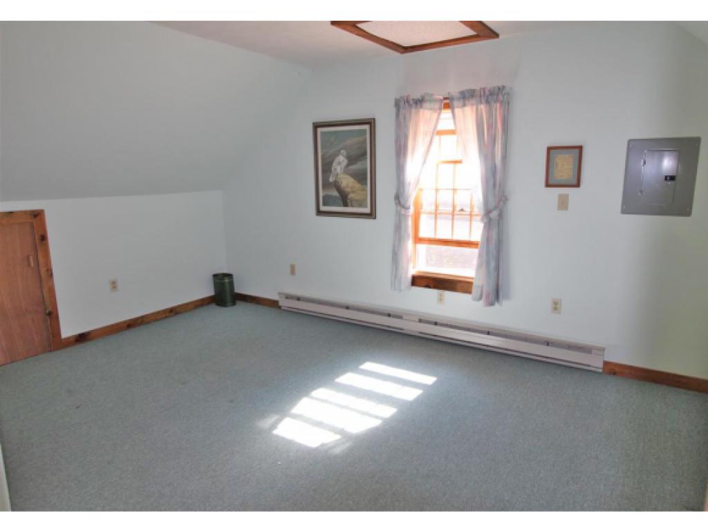 9 Bear Meadow Road Londonderry, NH 03053 - Photo 15 of 18