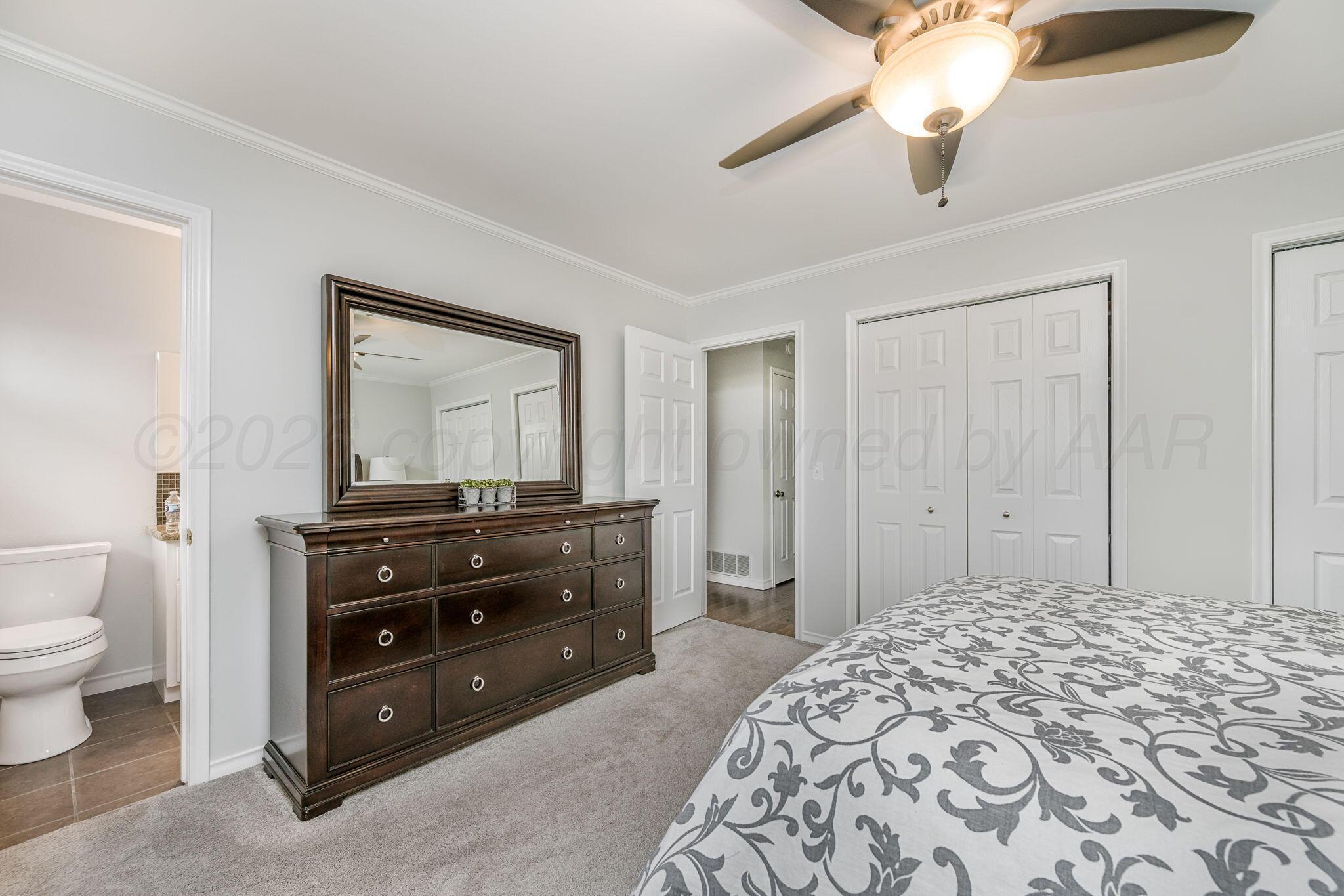 6010 Dreyfuss Road Amarillo, TX 79106 - Photo 14 of 21 Owners Suite
